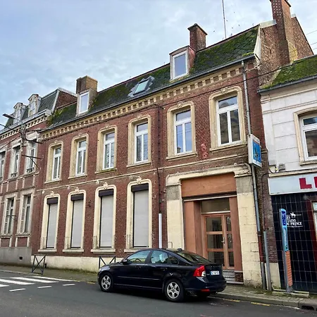 아파트 Rdc, Calme, Centre Ville, 3 Personnes, Cour, 2